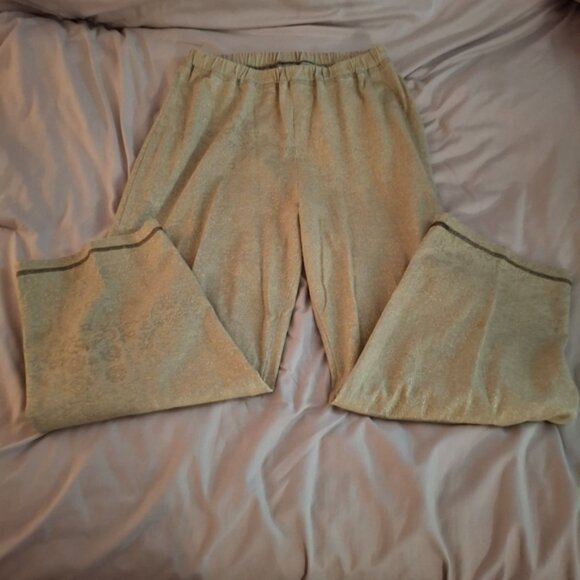 Copa Cabana Women's Pink and Green Loungewear Set - Picture 9 of 12